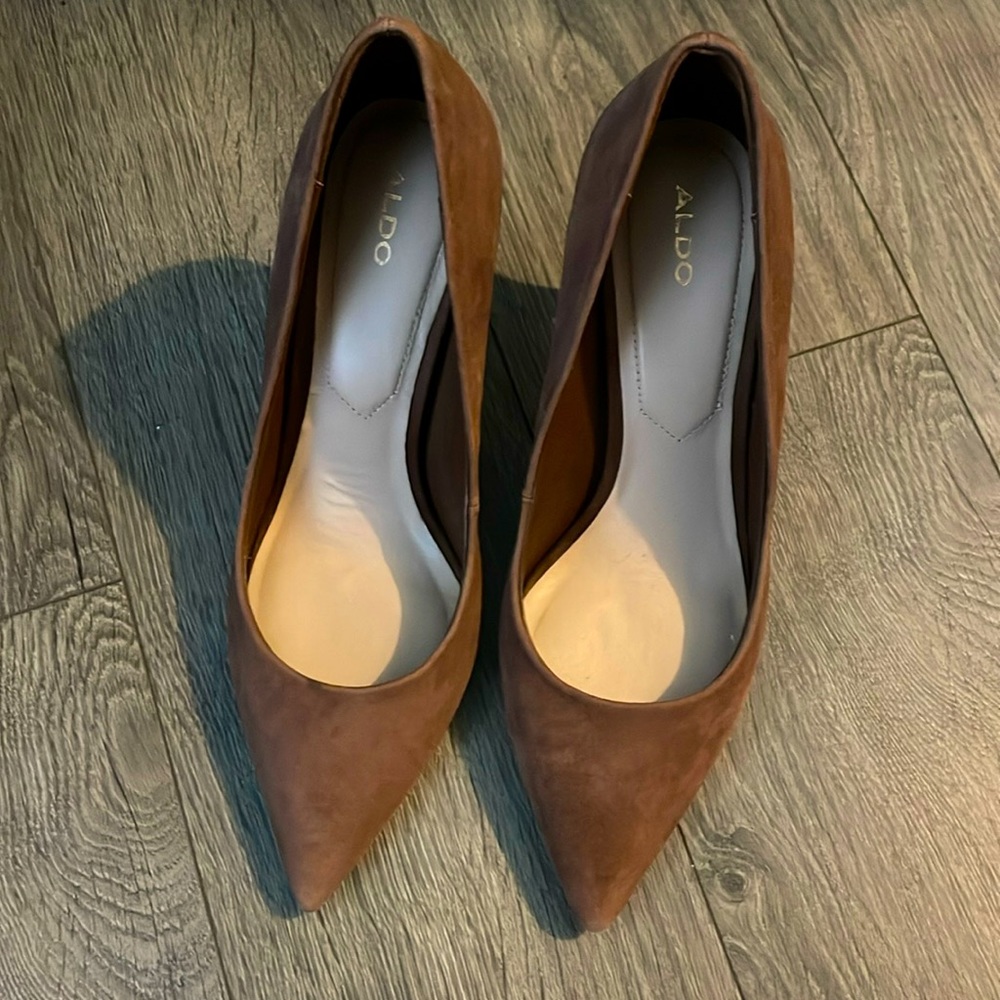 Aldo brown suede heels